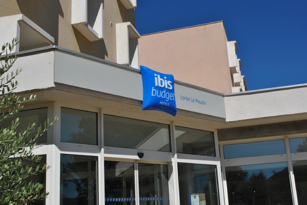 Ibis Budget Loriol Le Pouzin Bagian luar foto